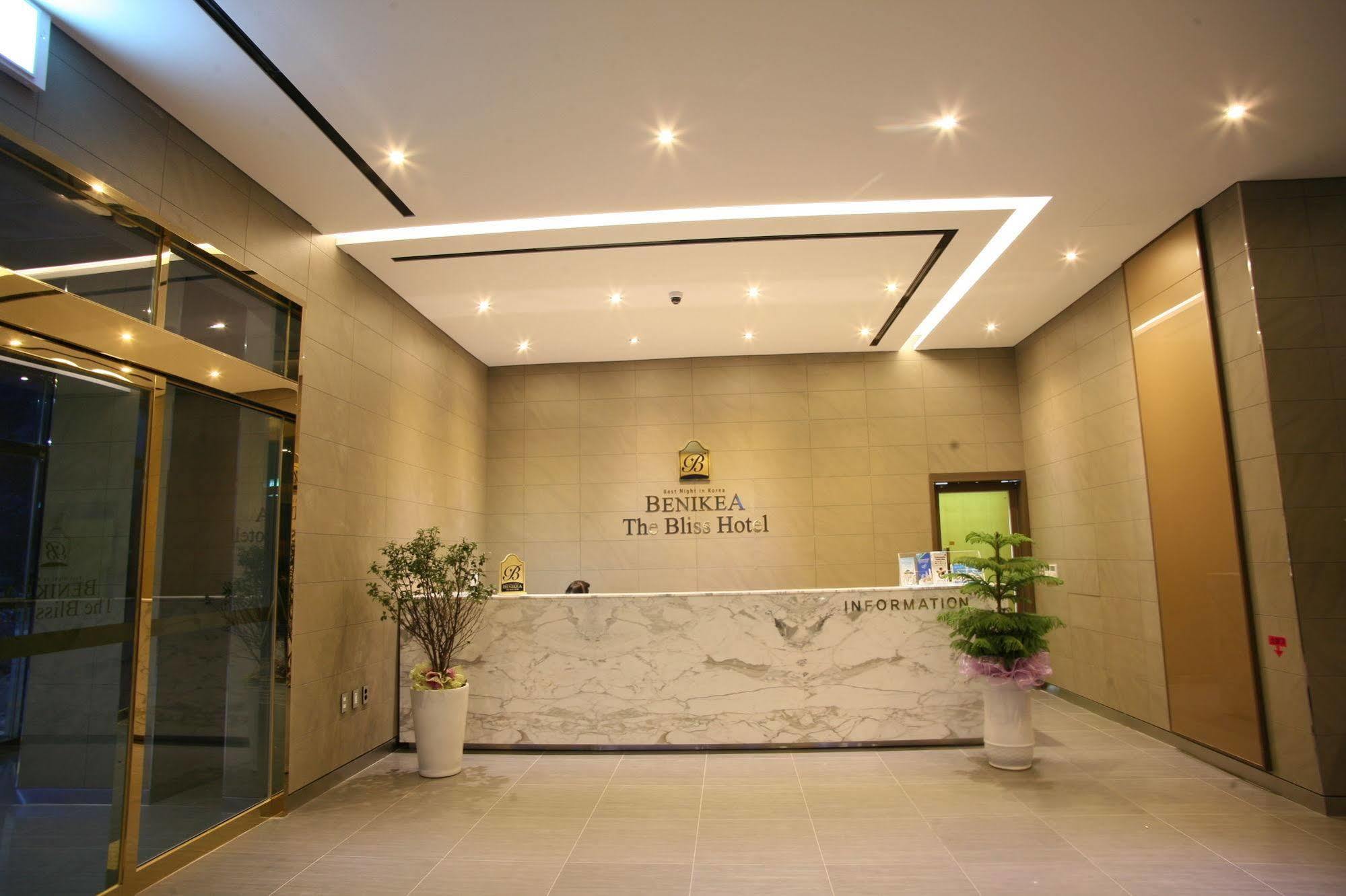 Benikea The Bliss Hotel Incheon Exterior photo